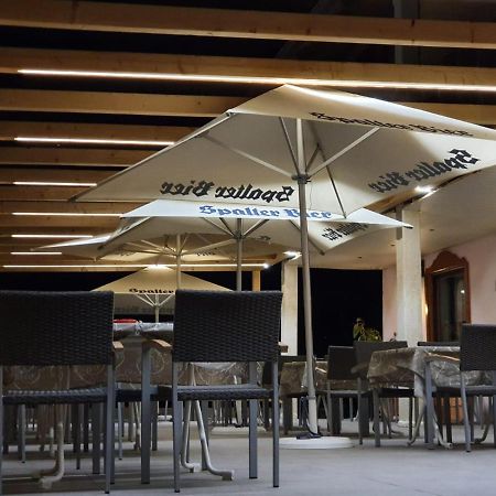 Zum Lindenwirt Hotel Spalt Luaran gambar